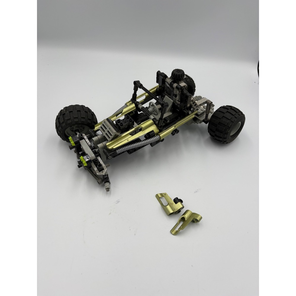 LEGO Technic 8520 Millennium Slizer Throwbots Off-Road Vehicle Incomplete Parts